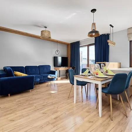 Teczowa Old Town By Renters Breslavia